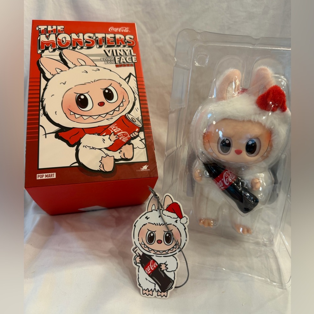 Pop Mart Coca Cola Vinyl Face Plush Pendant “Surprise Shake”
